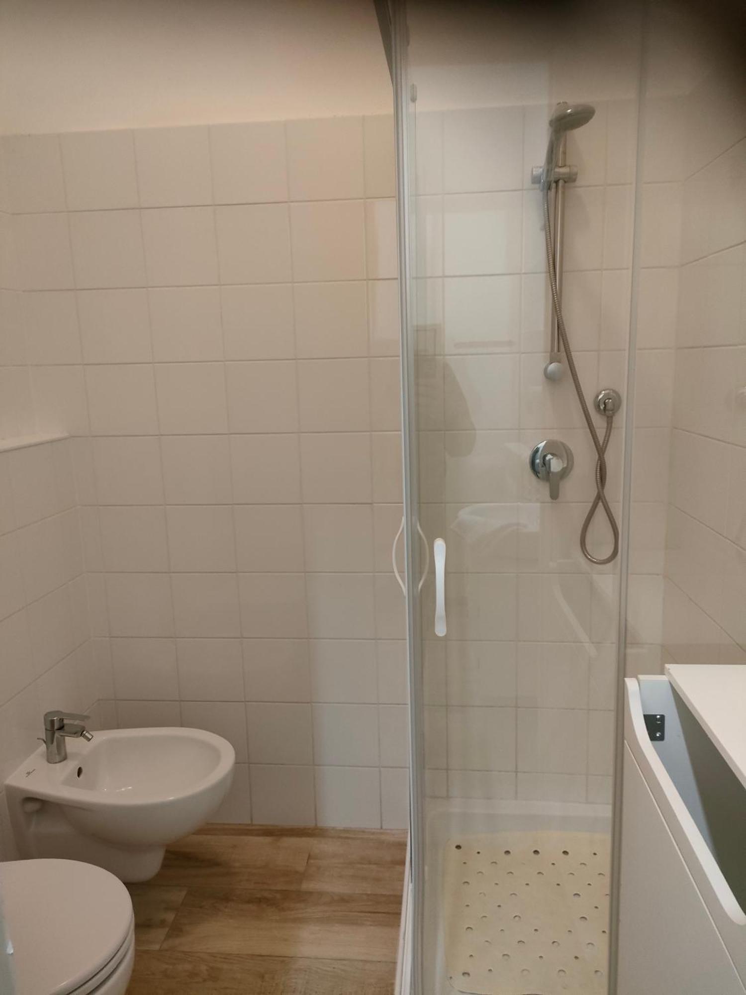 Hotel La Perla Marina di Massa Kültér fotó